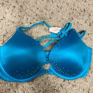 Brand new Victoria Secret Bra size 34C